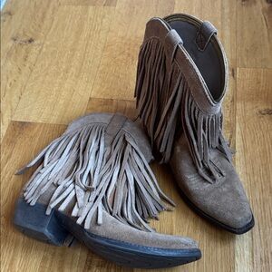 ARIAT Fringe Western Ankle Boots
